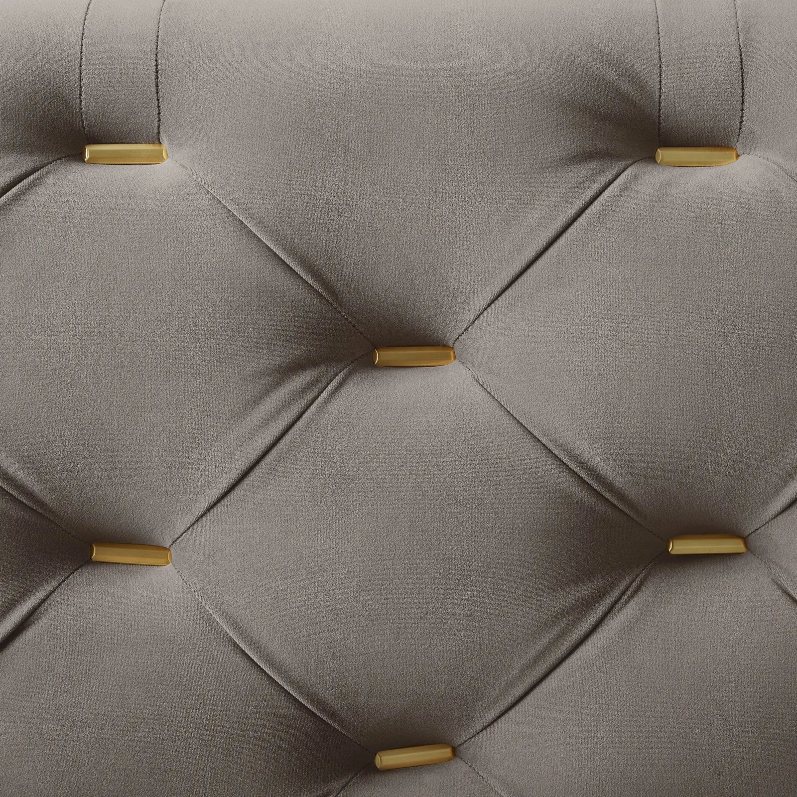 Gatsby Couch – Stylish & Sleek for Modern Spaces