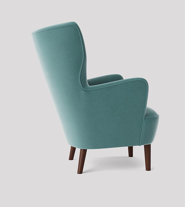 Marsden Lounge Chair – Superior Comfort in Stylish Design