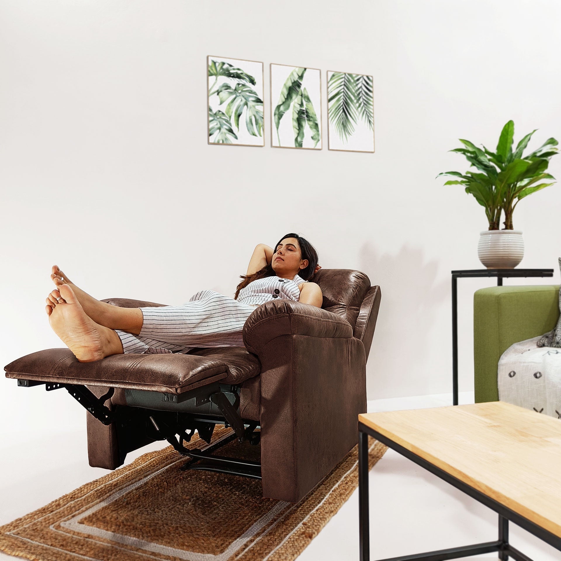 Louis Fabric Manual Recliner
