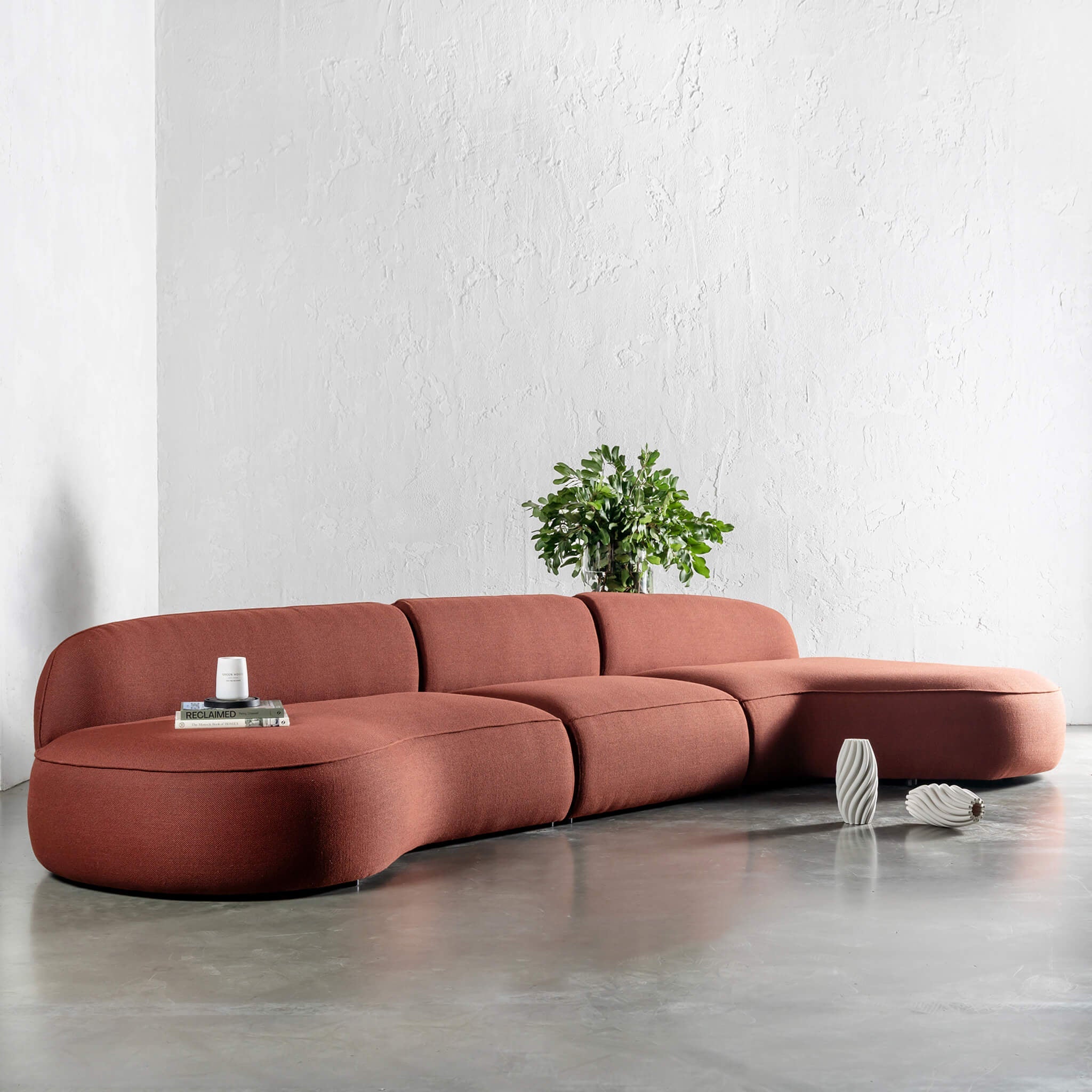 Damon Sofa Set – A Blend of Comfort & Style